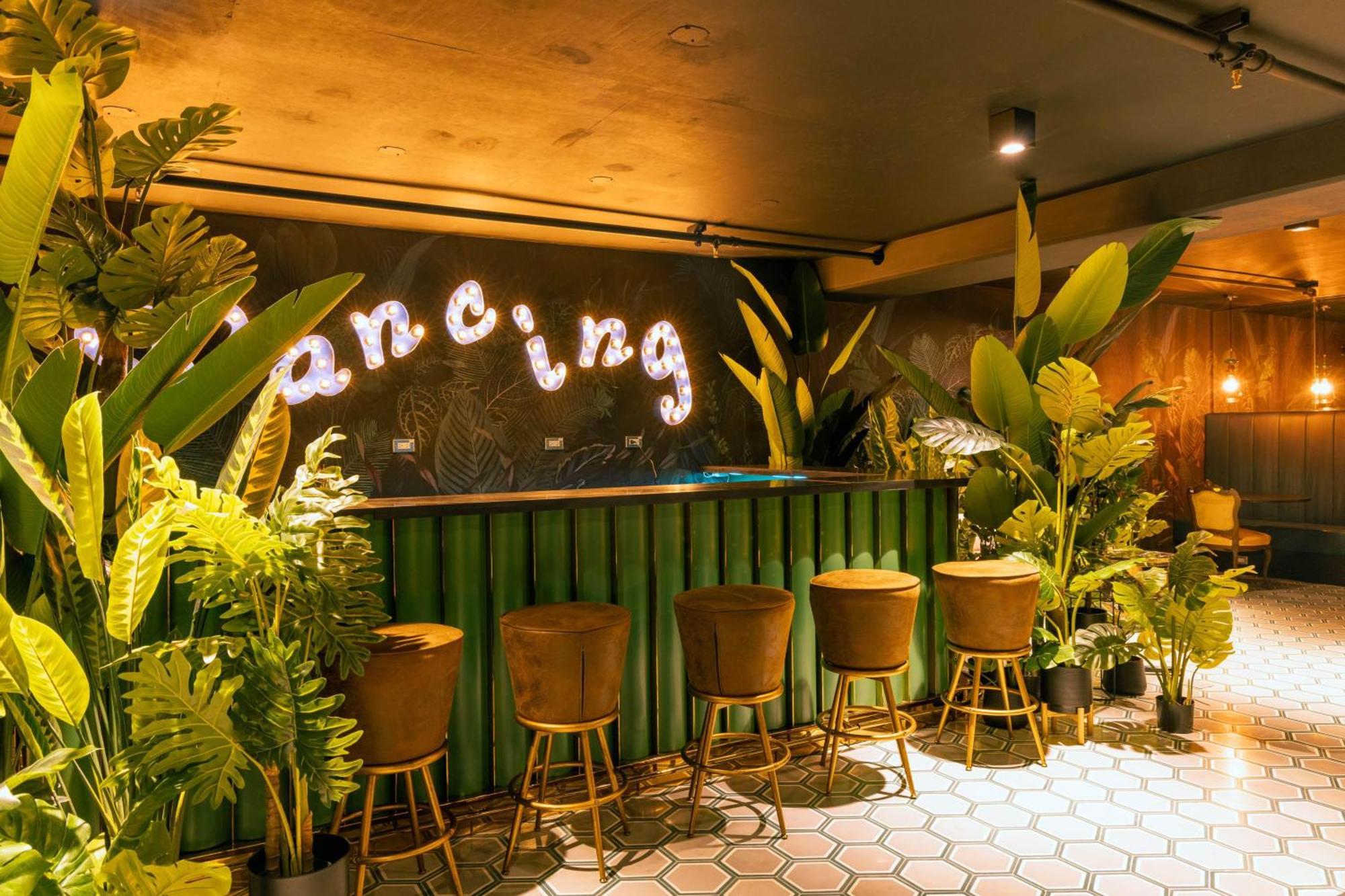 Firefly At 29, City Views And Wonderland Vibes! Hatillo  外观 照片